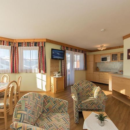 Appartement-Gaestehaus Marie Anderl Saalbach-Hinterglemm Buitenkant foto
